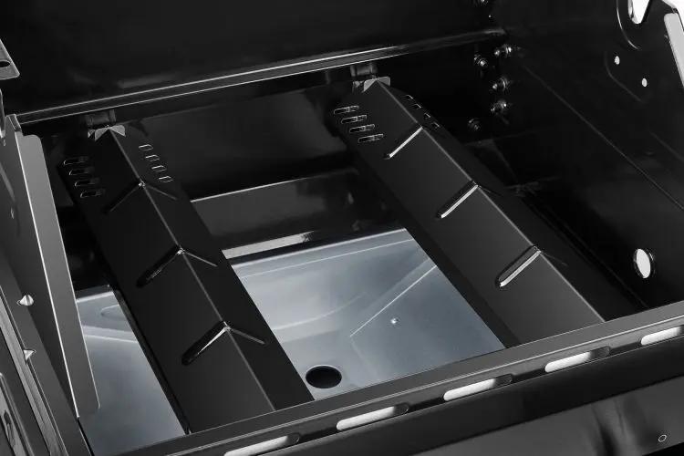 Dyna-Glo Premier 2 Burner Gas Grill - DGP321CNP-D / DGP321SNP-D / DGP321SNN-D thumbnail 6