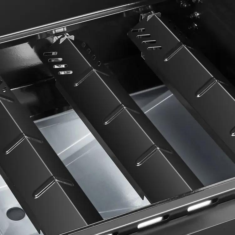 Dyna-Glo Premier 4 Burner Gas Grill - DGP483CSP-D / DGP483SSP-D / DGP483SSN-D thumbnail 6